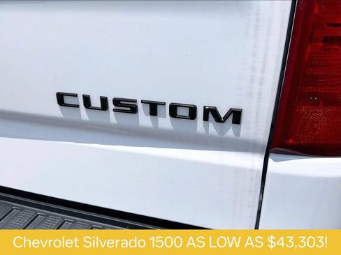 Used 2025 Chevrolet Silverado 1500 Custom Trail Boss w/ LPO, Dark Essentials Package AWD/4WD image 8