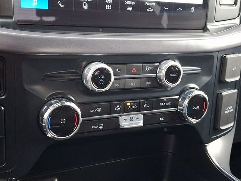 Used 2025 Ford F150 XLT w/ Equipment Group 301A Standard image 15