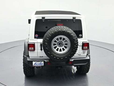 New 2026 Jeep Wrangler Unlimited Sport AWD/4WD image 32