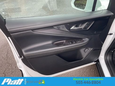 Used 2024 Chevrolet Blazer EV LT image 17