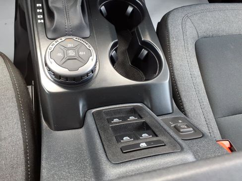Used 2025 Ford Bronco Big Bend AWD/4WD image 18