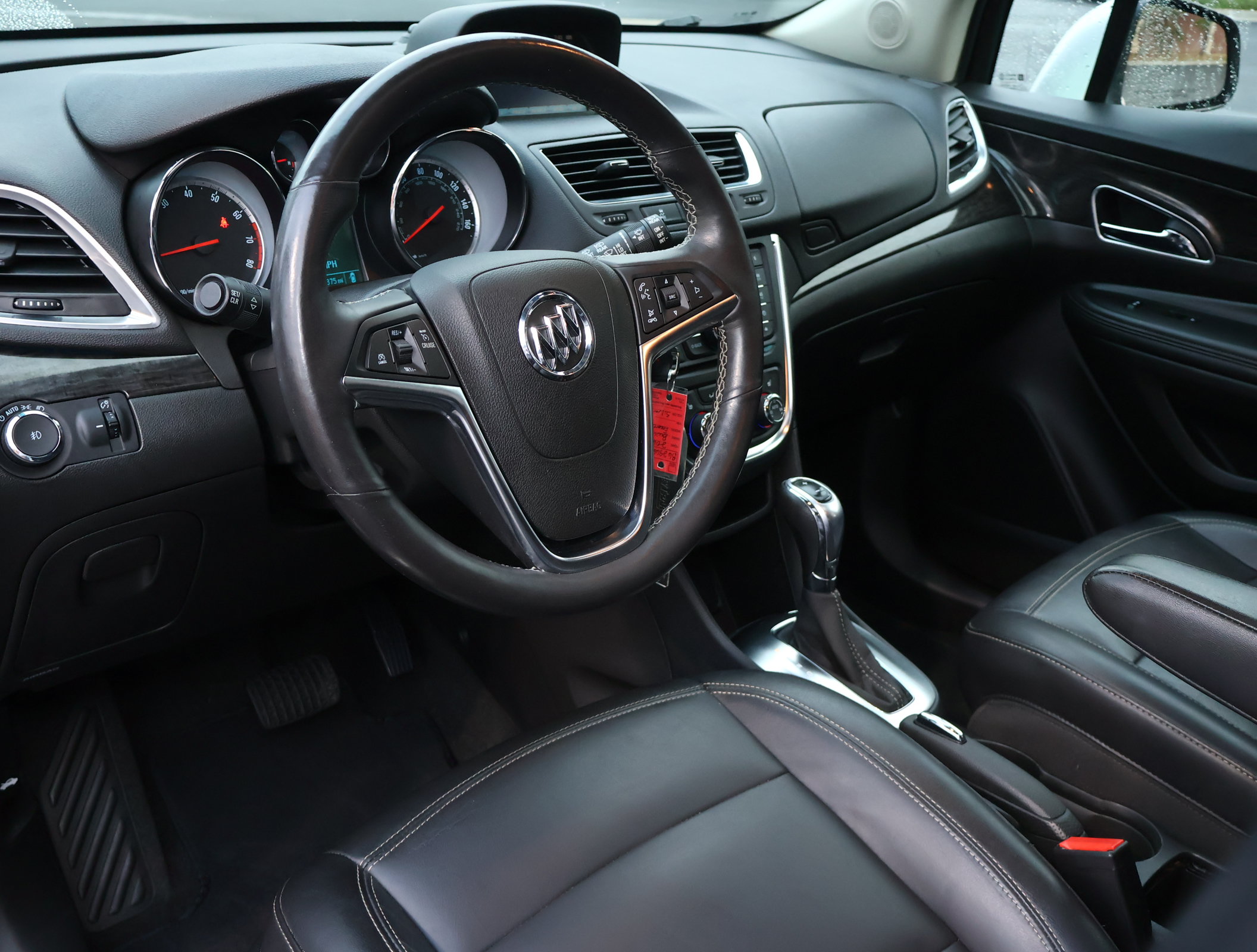 Used 2016 Buick Encore Leather w/ Experience Buick Package FWD image 2