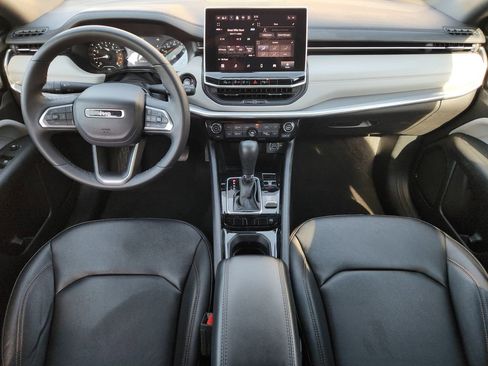 Used 2024 Jeep Compass Limited AWD/4WD image 20