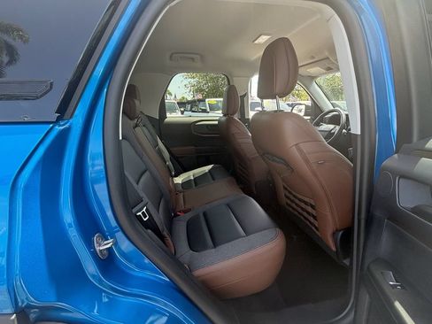 Used 2022 Ford Bronco Sport Outer Banks w/ Tech Package AWD/4WD image 15