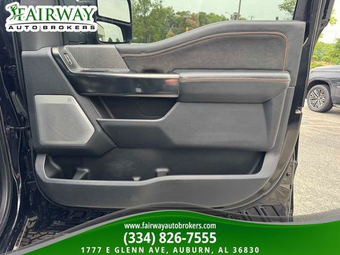 Used 2024 Ford F250 Platinum AWD/4WD image 27