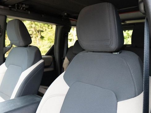 Used 2023 Ford Bronco Big Bend image 15