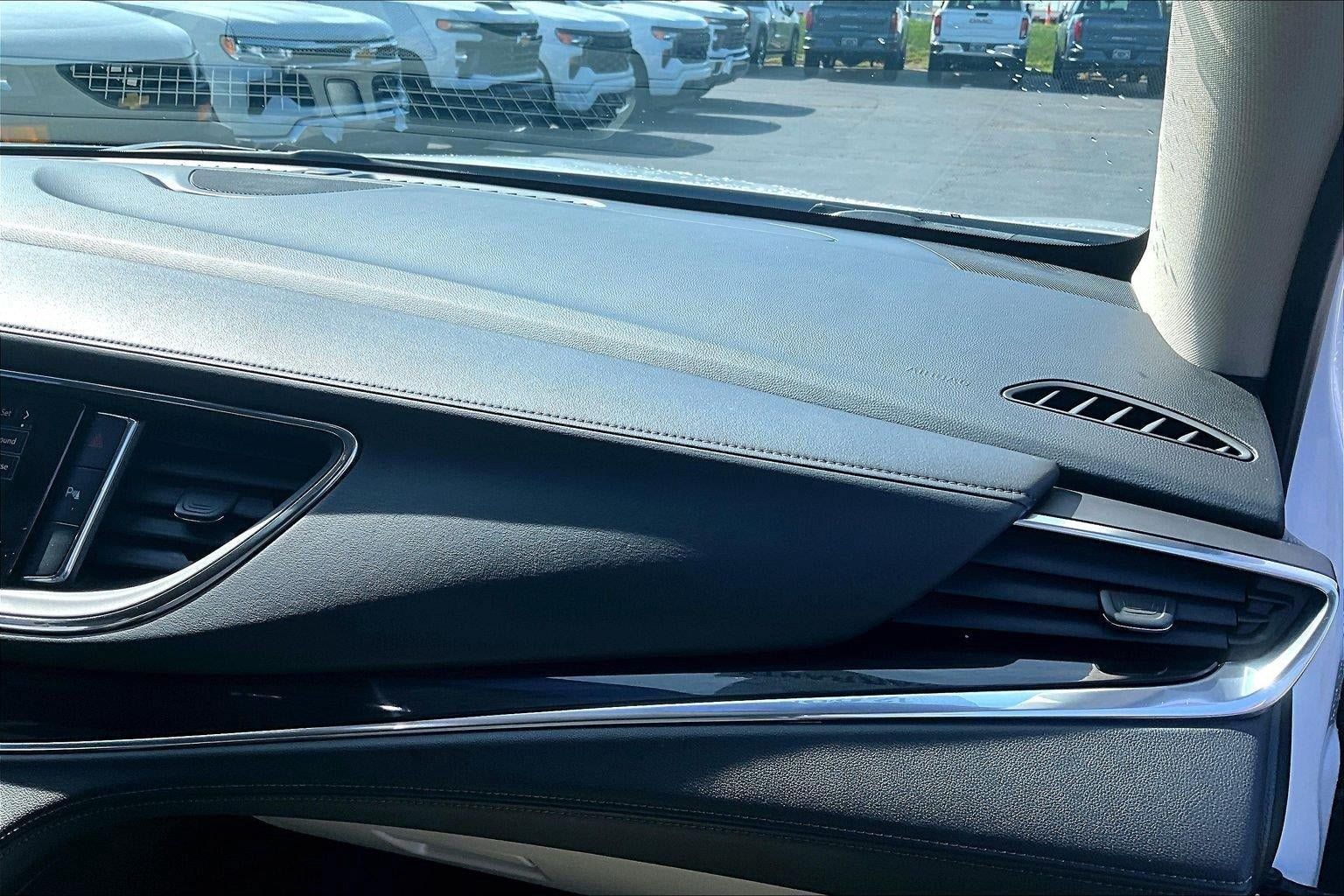 Used 2020 Buick Enclave Essence w/ LPO, Floor Liner Package FWD image 17