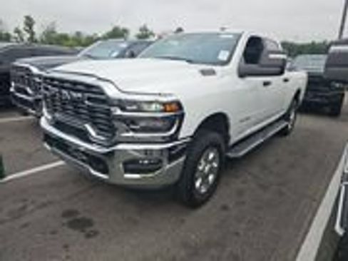 Used 2026 RAM 2500 Big Horn AWD/4WD image 1