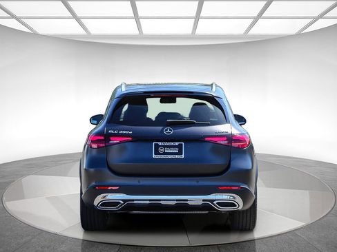 New 2026 Mercedes-Benz GLC 350e 4MATIC image 3