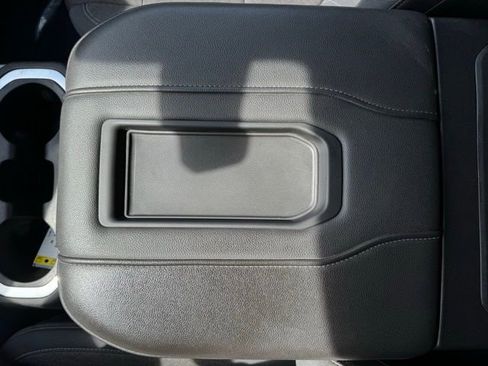 Used 2019 GMC Sierra 1500 Elevation AWD/4WD image 16