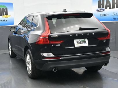 Used 2020 Volvo XC60 T5 Momentum