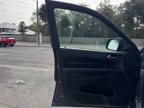 Used 2024 Dodge Durango GT image 34