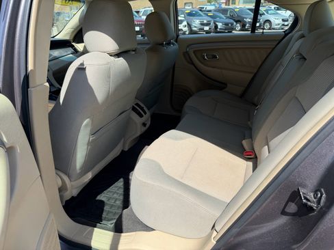Used 2013 Ford Taurus SEL AWD/4WD image 8