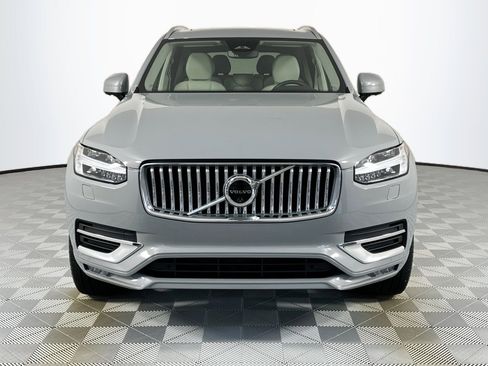 Used 2025 Volvo XC90 B6 Plus w/ Protection Package Premier AWD/4WD image 2
