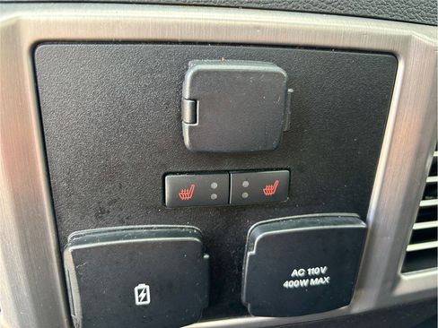 Used 2019 Ford F350 Platinum w/ Platinum Ultimate Package image 45