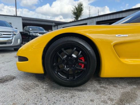 Used 2002 Chevrolet Corvette Z06 w/ Memory Pkg image 25