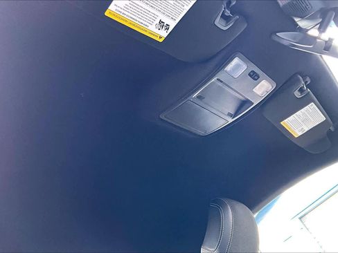 Certified 2025 Ford Mustang Coupe image 14