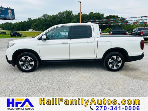 Used 2017 Honda Ridgeline RTL-E image 2