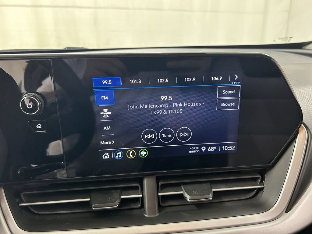 Used 2024 Chevrolet Trax LS w/ LS Convenience Package FWD image 14