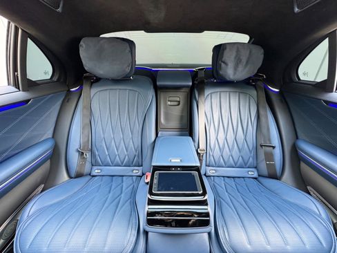 Used 2025 Mercedes-Benz S 63 AMG S image 57