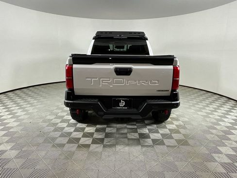 Used 2025 Toyota Tacoma TRD Pro AWD/4WD image 7