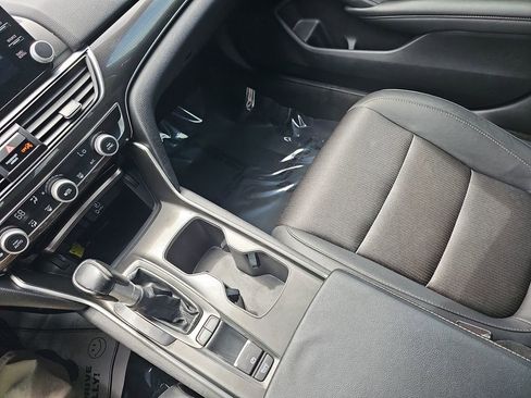 Used 2019 Honda Accord Sport image 28