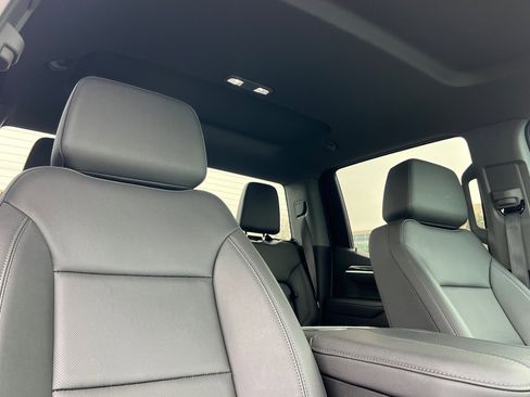 Certified 2025 Chevrolet Silverado 1500 LTZ image 20