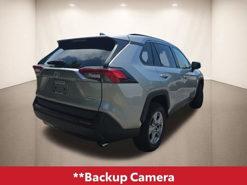 Used 2024 Toyota RAV4 XLE FWD image 4