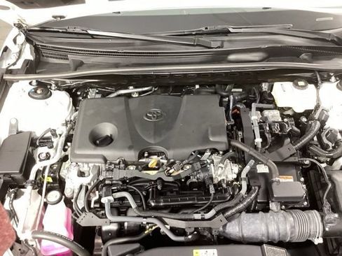 Used 2024 Toyota Camry XSE w/ Navigation Package FWD image 13