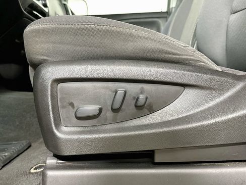 Used 2018 Chevrolet Silverado 1500 LT w/ All Star Edition RWD image 22