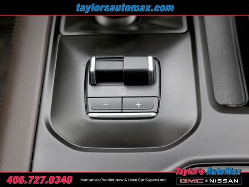 Used 2024 GMC Sierra 1500 Denali w/ Denali Reserve Package AWD/4WD image 32