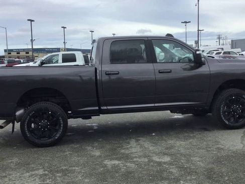 New 2026 RAM 2500 Laramie w/ Night Edition image 9