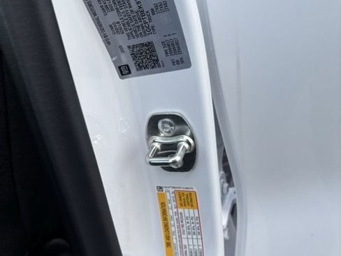 New 2026 Chevrolet Colorado W/T image 23