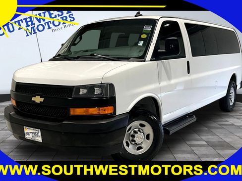 Used 2023 Chevrolet Express 3500 LS RWD image 1