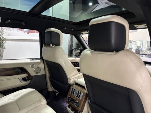 Used 2019 Land Rover Range Rover HSE image 48