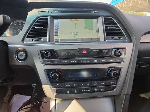 Used 2015 Hyundai Sonata Limited 2.0T image 17