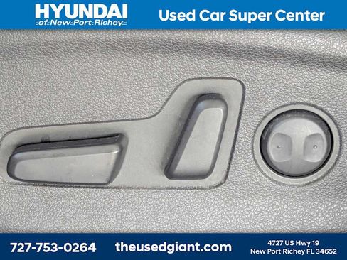 Used 2017 Hyundai Tucson Sport FWD image 23