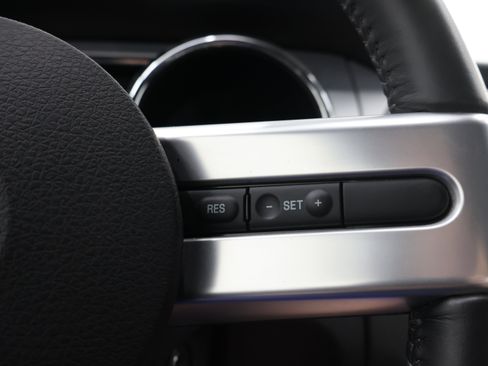Used 2007 Ford Mustang GT Premium RWD image 14