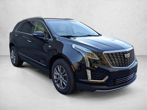 Used 2021 Cadillac XT5 Premium Luxury w/ LPO, Floor Liner Package image 5