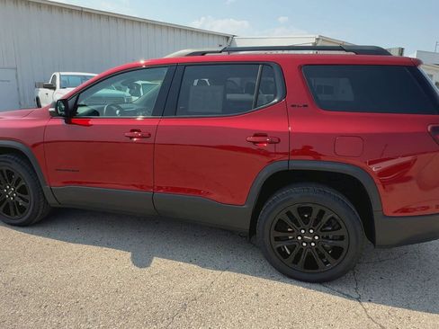 Used 2023 GMC Acadia SLE w/ Driver Convenience Package image 6