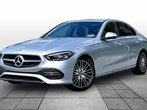 Used 2023 Mercedes-Benz C 300 4MATIC Sedan image 2
