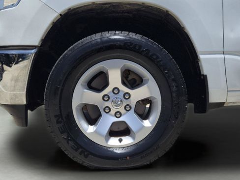 Used 2019 RAM 1500 Tradesman AWD/4WD image 11