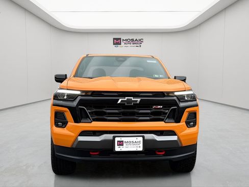 New 2026 Chevrolet Colorado Z71 image 2