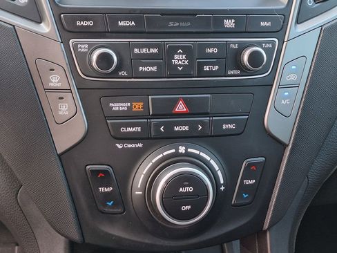 Used 2017 Hyundai Santa Fe Sport w/ 2.0T Ultimate Tech Package 05 image 22
