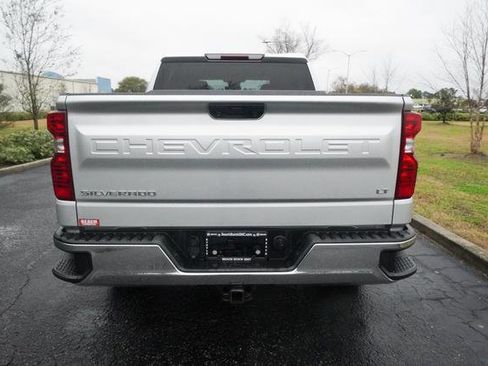 Used 2022 Chevrolet Silverado 1500 LT image 4