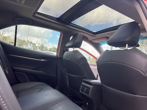 Used 2020 Toyota Camry XSE image 23