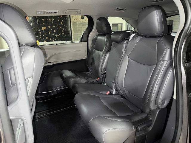 Certified 2022 Toyota Sienna LE FWD image 17