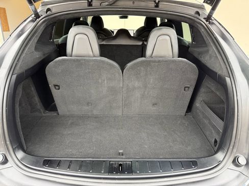Used 2023 Tesla Model X image 12