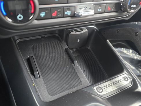 New 2026 Ford Bronco Badlands image 22