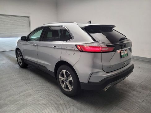 Used 2020 Ford Edge SEL w/ Convenience Package FWD image 3